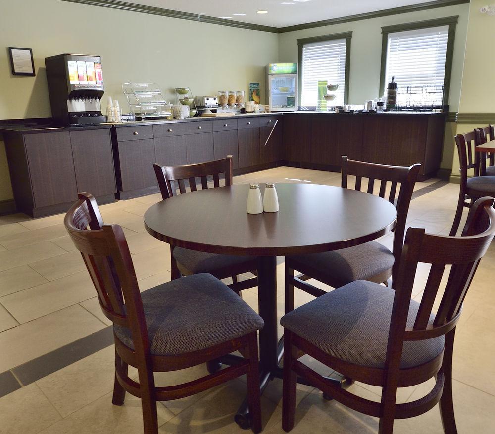 Quality Inn & Suites Hinton Eksteriør bilde