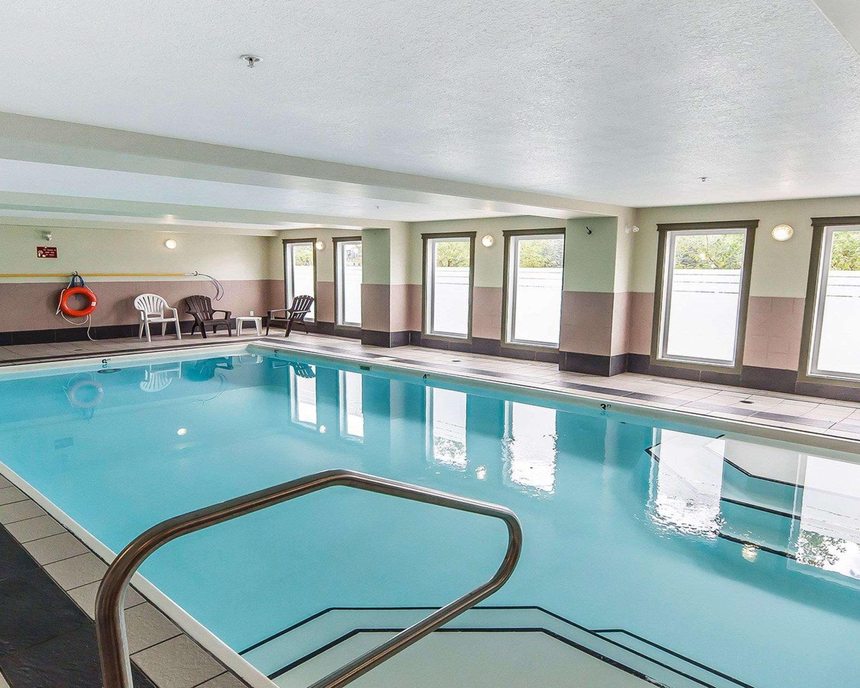 Quality Inn & Suites Hinton Eksteriør bilde