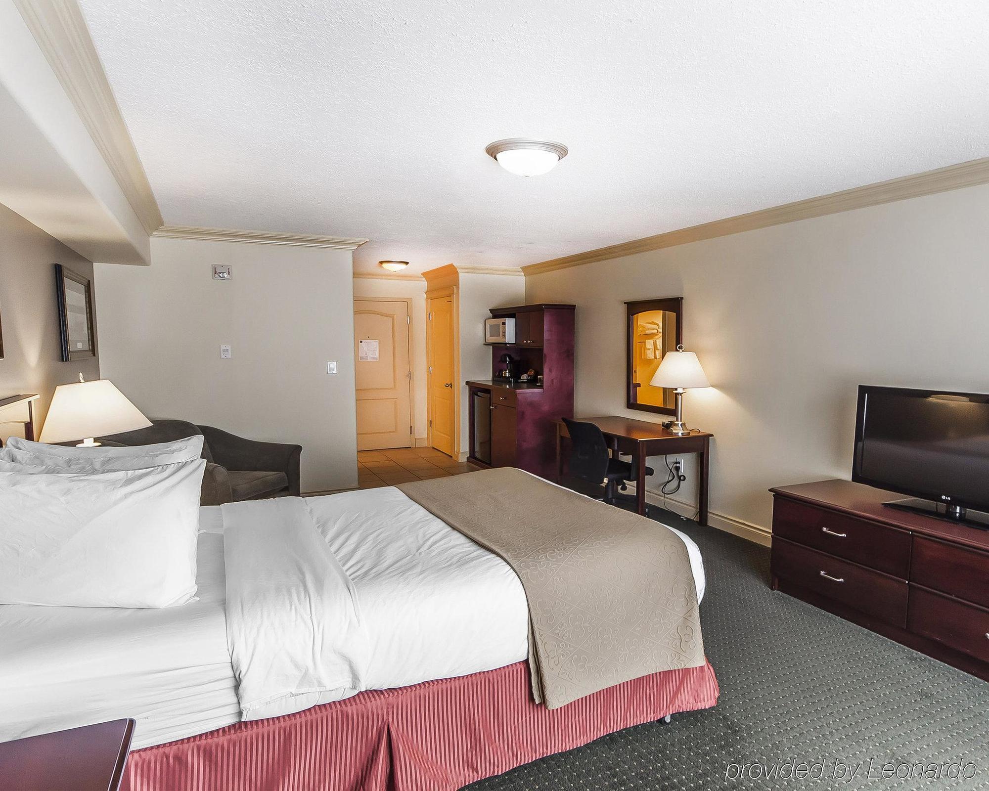 Quality Inn & Suites Hinton Eksteriør bilde